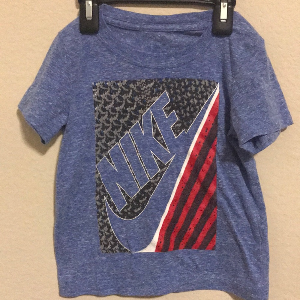 💥Toddler Nike t shirt